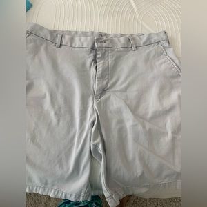Izod shorts, great condition